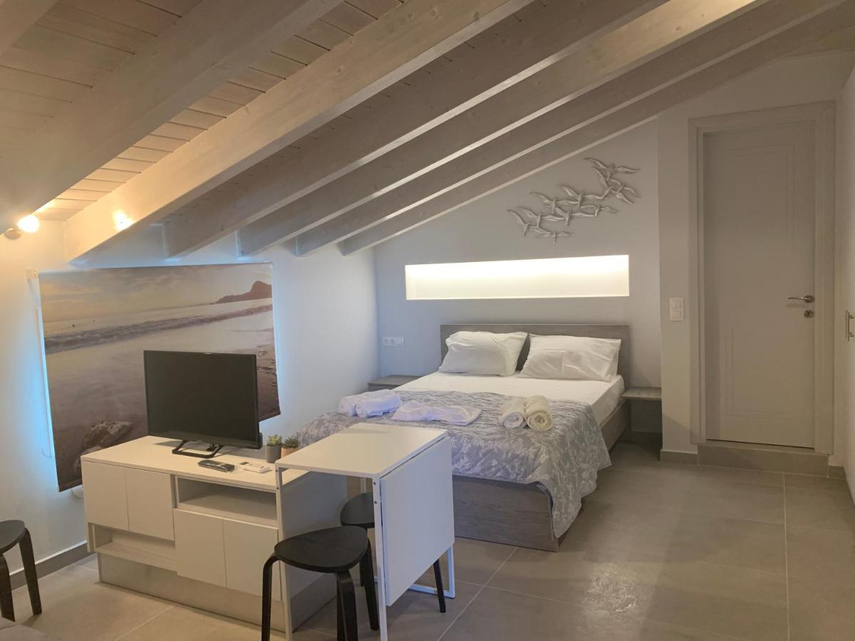 Terpsichore Boutique Bright New Sofita Studios And Appartment Dassia (Corfu) Exterior foto